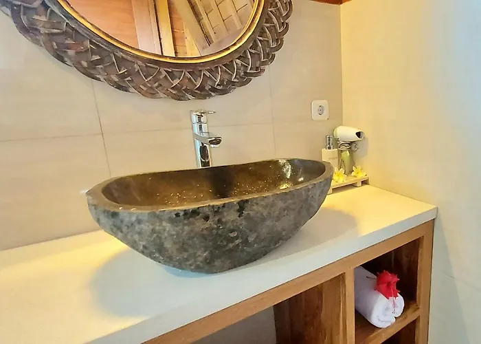Gandalangu Ubud-dikelilingi Hamparan Sawah Ubud