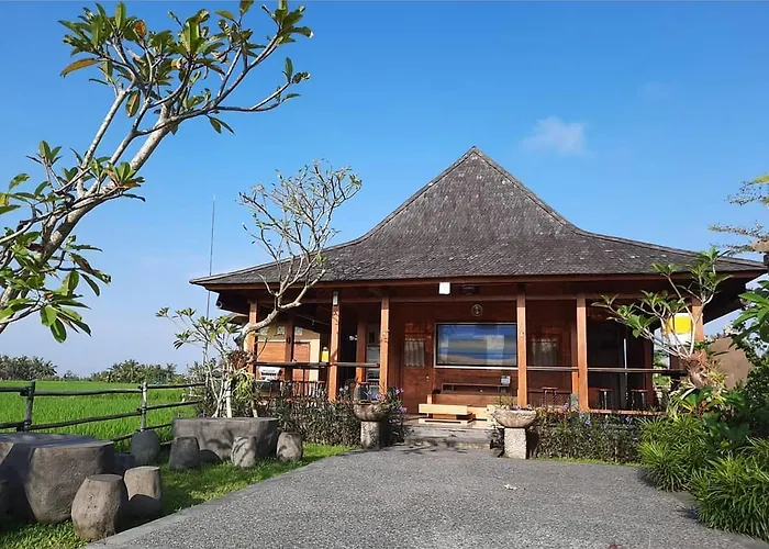 Gandalangu Ubud-dikelilingi Hamparan Sawah